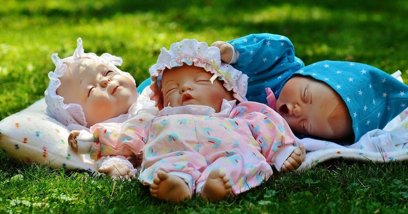 Stapelspielzeug für Babys 2026: Die besten Lernspielzeuge für frühe Entwicklung