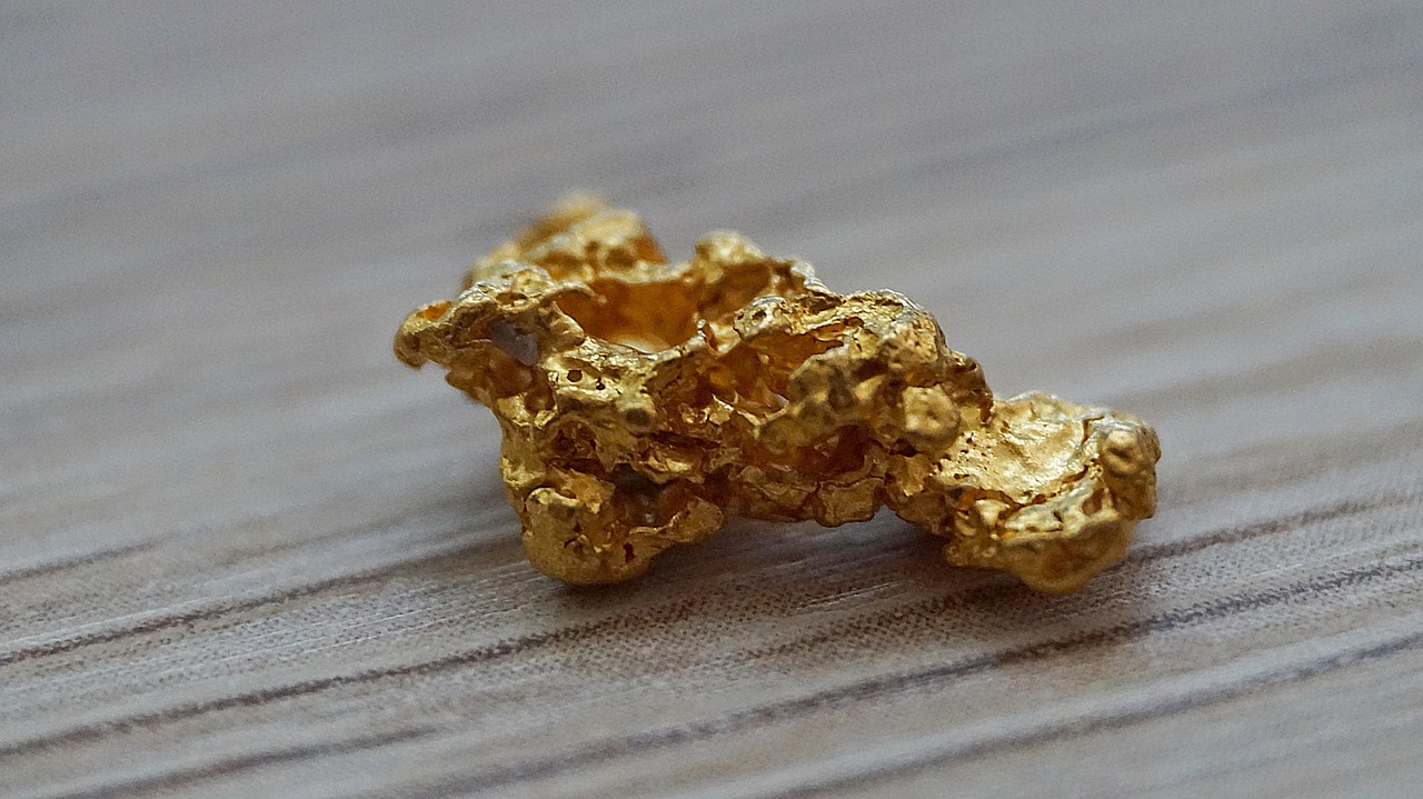 entdecken sie die welt des goldes – wertvoll, zeitlos und faszinierend. erfahren sie mehr über geschichte, verwendung und investitionsmöglichkeiten von gold.